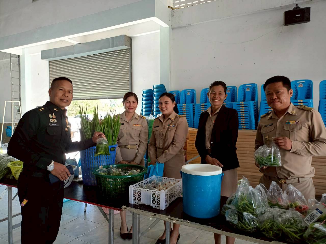 📢 พช.ยางสีสุราช จังหวัดมหาสารคาม จัดกิจกรรม“ตลาดนัดคนไทยยิ้มได้“ ในวันประชุมกำนัน ผู้ใหญ่บ้าน ประจำเดือน กุมภาพันธ์ 2569