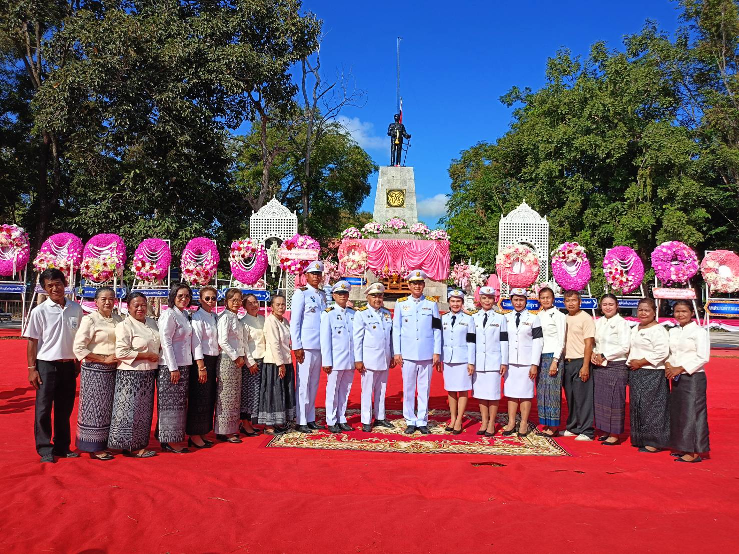 📢 พช.ยางสีสุราช จังหวัดมหาสารคาม : ร่วมพิธีวางพวงมาลาถวายราชสักการะ เนื่องใน “วันปิยมหาราช” 23 ตุลาคม 2569 น้อมรำลึกในพระมหากรุณาธิคุณอันหาที่สุดมิได้